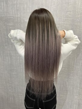 ラニシス ヘアー(Lanisis Hair) 地毛が暗くても楽しめる！シルバーグラデーション！
