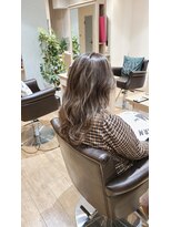 ヘアーアンドスパ フラップス(FLAPS) ハイライト/ナチュラルベージュ