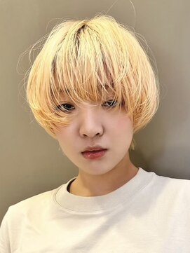 ロア 福岡天神本店(LORE) グレージュカラーレイヤーカットダブルカラーケアブリーチ