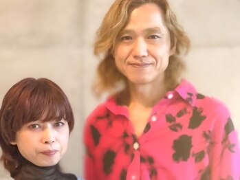 ファンタシー(FANTACY)の写真/明るい白髪染め、白髪ぼかしに10年以上の実績。全国的カラーリストに学んだ理論的調合と薬剤の「完全発色」