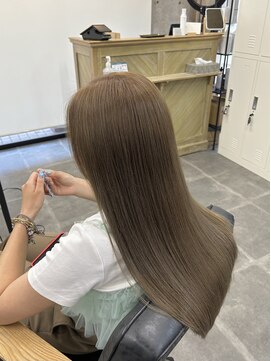 ノア 奈良駅前店(NoA) noa___hikaru　髪質改善　艶カラー　奈良市　グレーベージュ