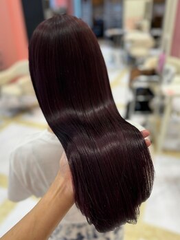 リー 梅田(Lee)の写真/【梅田美容室/髪質改善】1人ひとりの髪の悩みに合わせたケアで理想へ導く髪質改善Aujua*極潤ケアで美髪に…