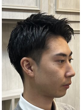 ミリオンバックス 御徒町店(Million Backs) ツーブロック/スキンフェード<理容室>[メンズ/御徒町]