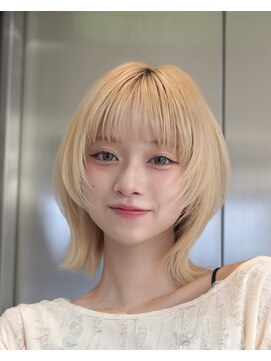 ジョエミバイアンアミ(joemi by Un ami) レイヤーボブ/ブロンドベージュ