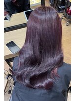 カリーナコークス 原宿 渋谷(Carina COKETH)&nbsp;ワンカラーで叶う愛らしいレッドカラー