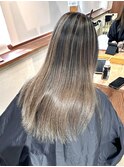 バレイヤージュカラー透明感カラー外国人風カラーミルクティー