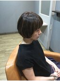 前上がりボブ