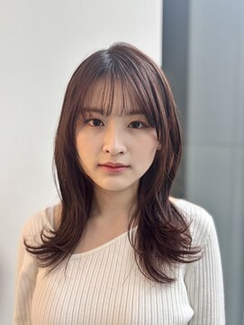 エアー 銀座タワー(AIR) レイヤー外ハネスタイル　簡単スタイリング