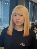 アウラ(AURA)&nbsp;エンドカラー/裾カラー/抜きっぱなしブロンド/デザインカラー