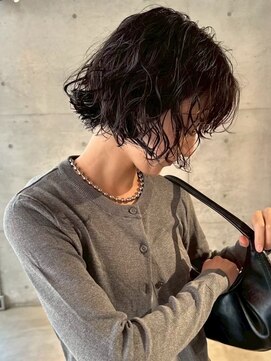 スクリーンギンザメゾン 銀座(SCREEN GINZA MAISON.) 黒髪カタログ/クラゲヘアー/オリーブグレー/銀座