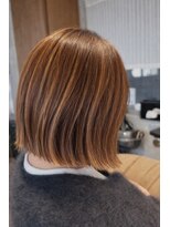 ビルズノア バイ ヤスオカ(BUILDS NOAH BY YASUOKA)&nbsp;ハイライトボブ