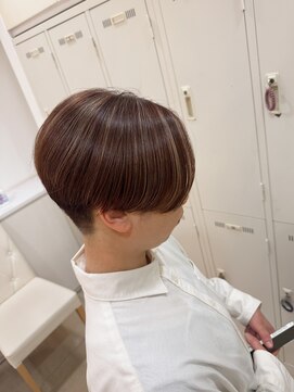 アッシュ 町田駅前通り店(Ash) ベリーハンサムショート　ハイライト