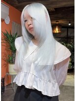 テラ 仙台(Tera) ホワイトペールブルー × レイヤーカット
