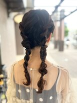 コス(KoS)&nbsp;結婚式お呼ばれヘアアレンジ