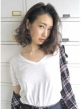 スタジオ ノル(studio noll) 外国人風コバルトアッシュボブ