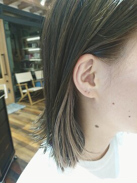 グッデイ ヘアー(GOOD DAY HAIR) 【GOOD DAY HAIR】《ブラントロブ×インナーカラー》 下北沢