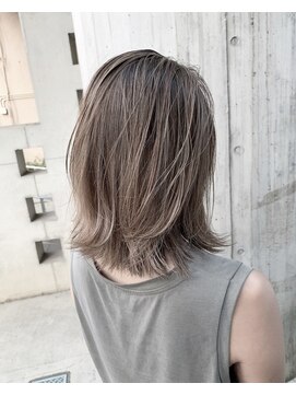 リバレッジ 広尾(Leverage) 外国人風ラフ無造作ハイライト