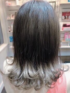 ヘアズシュシュ(hair’s chouchou) グラデーションカラー