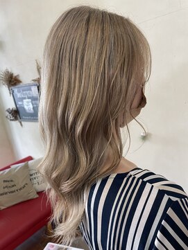 スパイラル 広小路店(SpiraL) ミルクティーベージュ