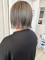 キャアリー(Caary)&nbsp;福山市美容室Caary シルバーグレージュ×インナーピンクカラー