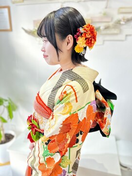 ヘアセットサロンエッジ(Edge) 二十歳の集いに外ハネダウンスタイル