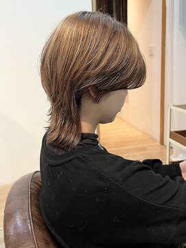 ツイギー 千舟店(TWiGGY) センターパートウルフカット