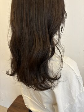 スケール(SCALE) シークレットカラーで赤み無しブラウン