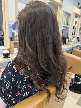 【Rivera】では低温デジタルパーマがオススメ☆ダメージを軽減しながらかけられるパーマに注目!!【実籾駅】