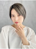 ハイトーンカラーで魅せるボーイッシュショート