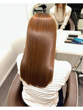 ウィステリア(Wisteria) 巻ける縮毛矯正