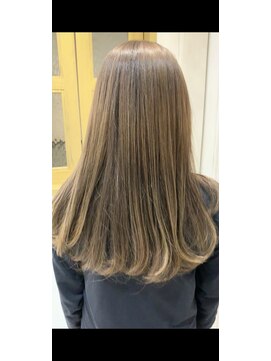 ルッソリベラ 池袋(Lusso libera) ストレート/カーキベージュ/くすみベージュ