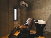 プティリュ(PetitLieu)の雰囲気(シャンプーブースはリラックスできるように雰囲気を変えてます。)