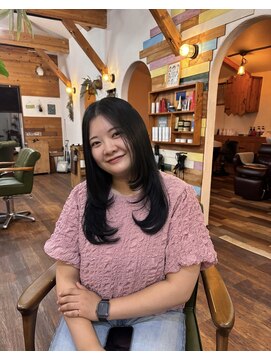 レイヤーカット/顔周りレイヤー/ブルーブラック