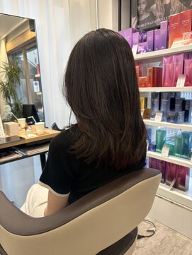 ウイ バイ ファースト 北四番丁店(u'i by first) レイヤースタイル×グレージュカラー