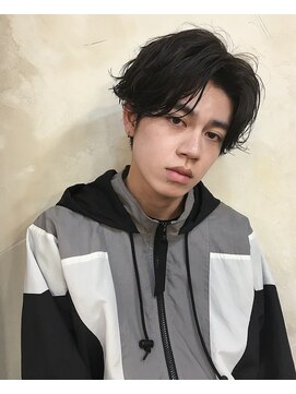 アリスバイアフロート 自由が丘(ALICe by AFLOAT) お洒落な抜け感 セミウエットニュアンスマッシュセンターパート