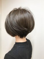 エルサ(Elsa)&nbsp;【Elsa元町・三宮】クールショート×グレージュ