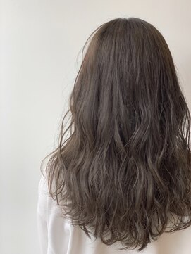 ジーナ 梅田(Zina) イメチェンフォギーベージュ耳かけ毛先パーマ13