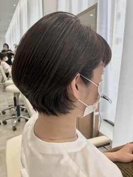 ヒアカアヴェダ 天神VIORO (Heaka AVEDA) グラデーションボブ【30代/40代/白髪染め】H