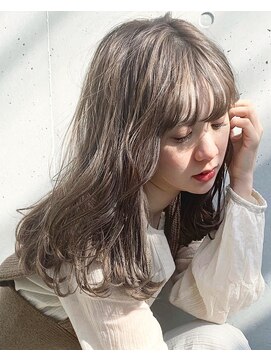 アクアオモテサンドウ(ACQUA omotesando) ふわっと柔らかい愛されミディ/ブリーチなし/ミルクティーカラー