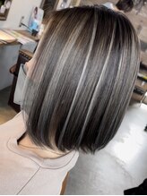 ヘアーデザイン ディードット ウル(D. ulu)