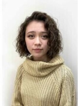 ラブ ロック Love' Lock ボブヘアのスパイラルパーマ・外国人風・アッシュブラウン