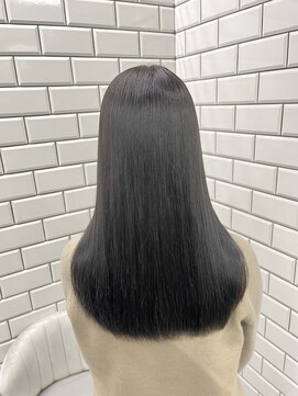 ネウィ 所沢(newi) オリーブブラック