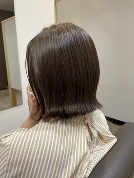 ヘア アトリエ ヴィヴァーチェ(hair atelier Vivace) 外はねボブ