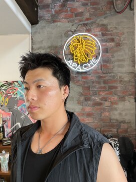 アパッシュ 大町店(Apache) フェザースタイル