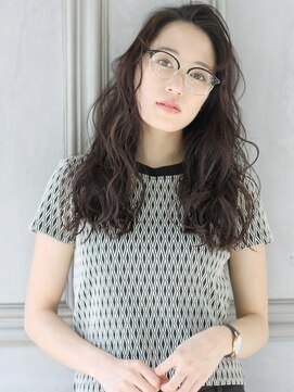 リコ バイ マリス(Liko by maris) アップバングでイメチェン、可愛さ強調エアリーロング♪