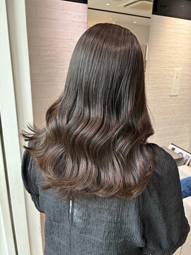 ステア ケース(stair case) 韓国ミディアムブラウンカラートリートメント