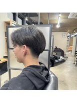 フラット ユメノ(FLAT-ユメノ) 刈り上げセンターパート