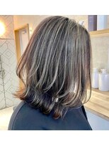 トニー  大宮(Tony)&nbsp;コントラストハイライト×グレージュ×ミディアムレイヤー