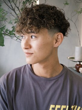 ヴィブル 多賀城市(vivre25) 海外風ブラウンメッシュスペインカール