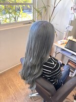 エルベ 茨大前店(elve) ブリーチ2回×シルバーカラー